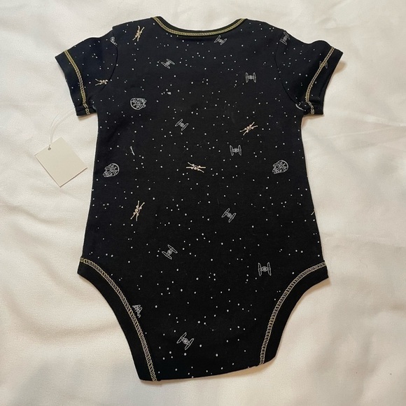 🐶🐶🐶NWT Star Wars size 0-3 months black onesie🐶🐶🐶 - Picture 4 of 4